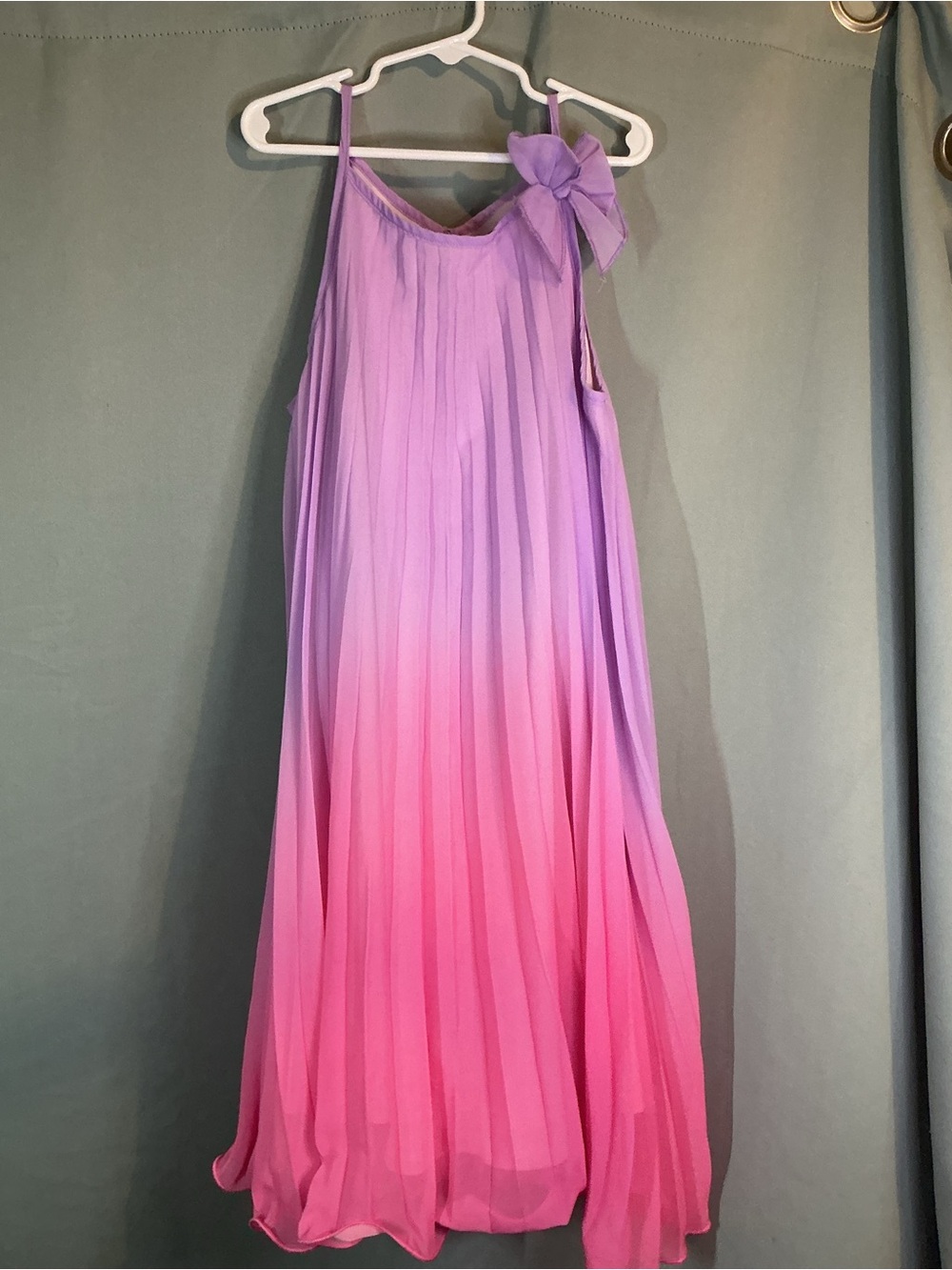 Zunie Purple to Pink Ombre Pleated Party Dress with Shoulder Bow